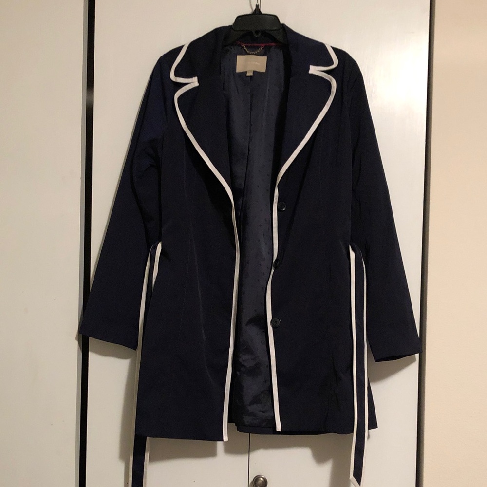 Banana Republic Navy Trench Coat with White Trim Size L - Picture 4 of 7
